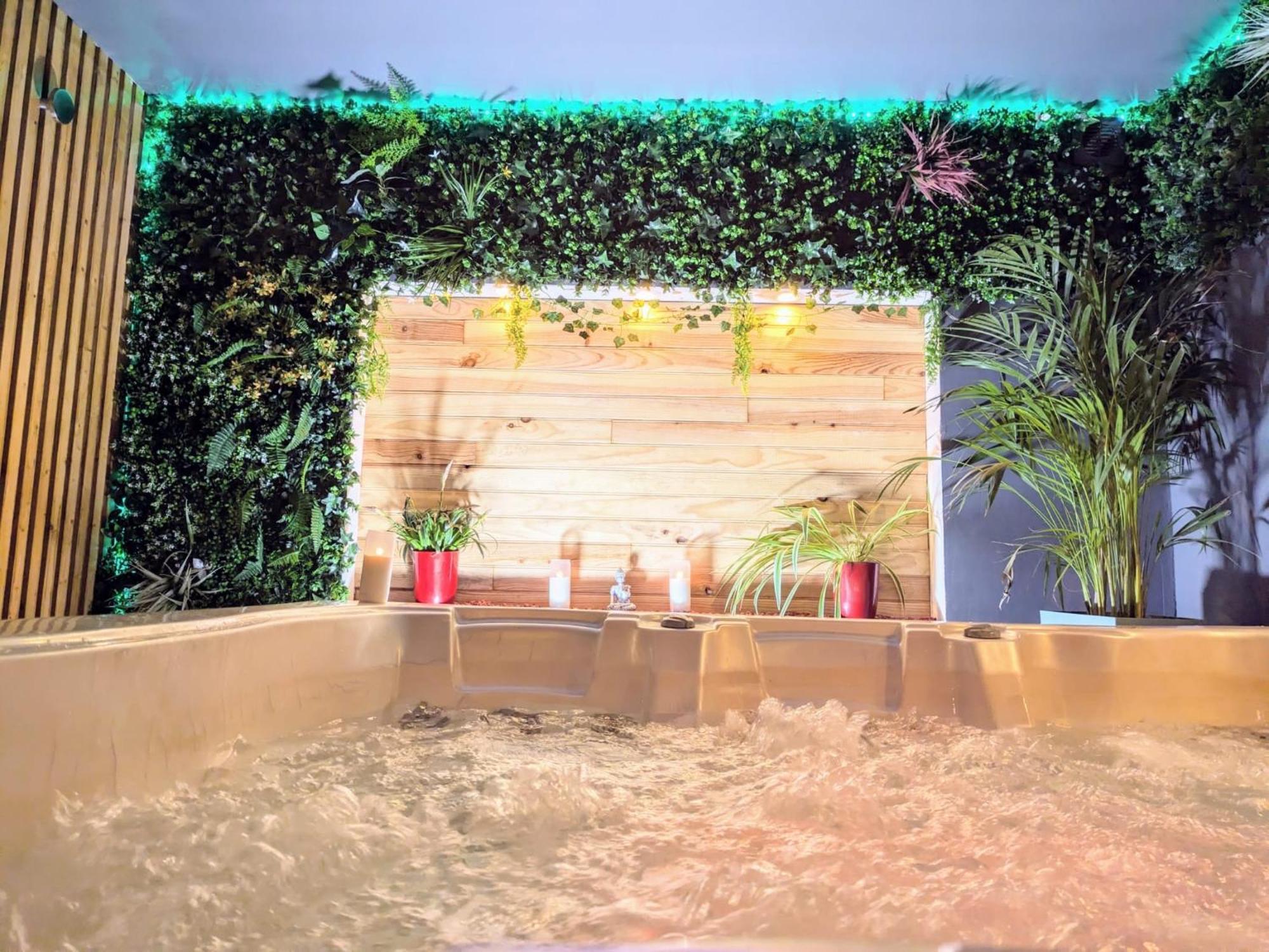 L'Alcove Du 510 - Spa - Chambre Romantique - Sauna - Salle De Jeux Монтобан Экстерьер фото